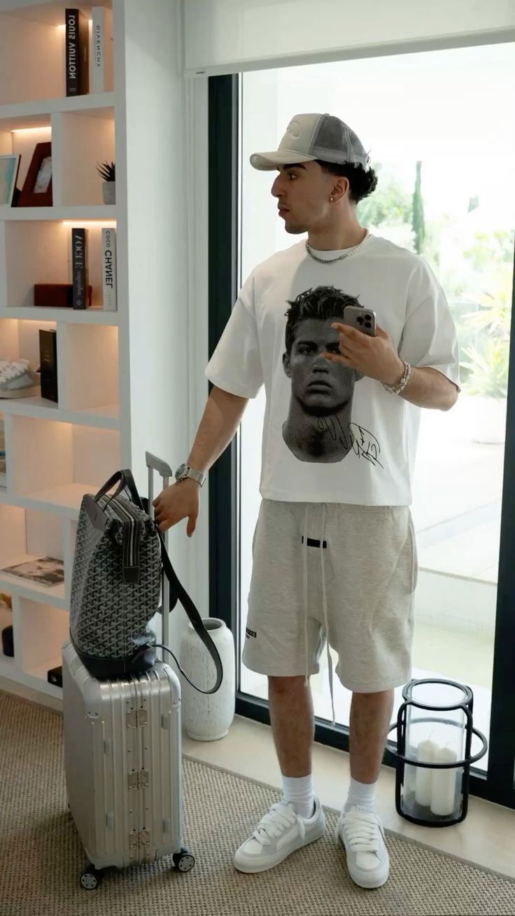 VIRAL OUTFIT – ICON ESSENTIALS